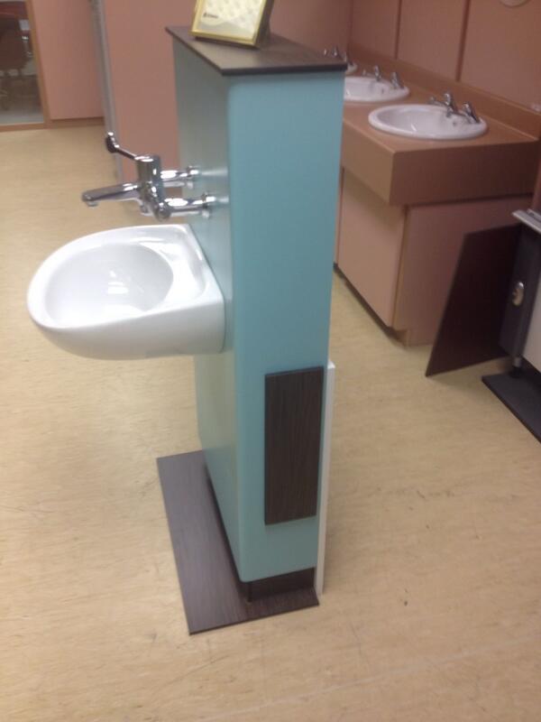 PostFormed's tweet image. A sneak peak of our new budget seamless medico unit. htm 64/68 compliant. Single piece postformed design.