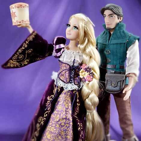 Rapunzel_Fzbt's tweet image. Yo no sé ustedes, pero quiero esta muñeca pero de YA!  #FairytaleCollection #DisneyStoreDolls #2013