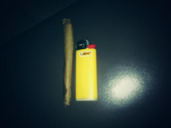 ninemill's tweet photo. #Blunt http://t.co/CR9eppcqpX