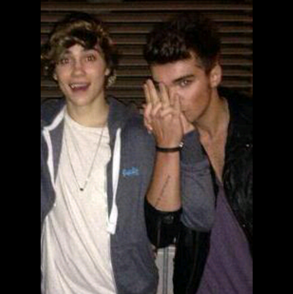 GoshCuthley_UJ_'s tweet photo. Awww gosh xxxxxx http://t.co/Bb6QidNL0E