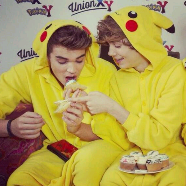 GoshCuthley_UJ_'s tweet photo. Xx http://t.co/PjsEhlae5u