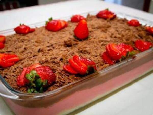 ReceitasMCook's tweet photo. #Receita #AnoNovo Pavê Napolitano http://t.co/Kl9khShGdS http://t.co/7gzyH4Txxb
