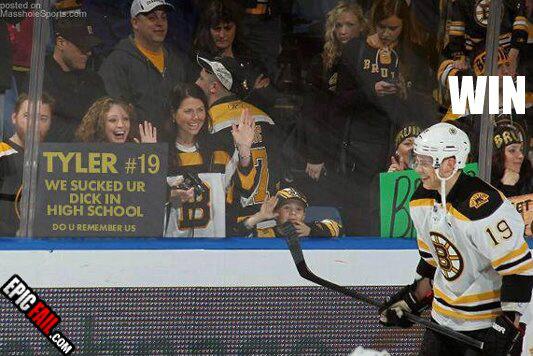 9_Moley's tweet photo. Sport in America... gotta love it... http://t.co/X6dMA0ppAC