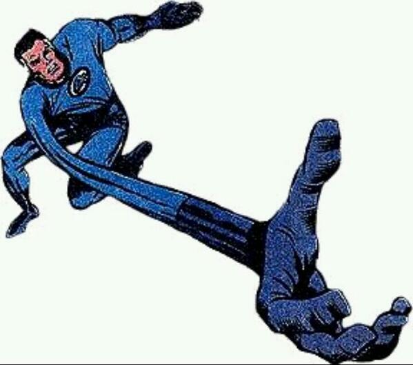 FunnyPicsDepot's tweet photo. Grabbin the booty long distance like... http://t.co/9MeIRFiuGN