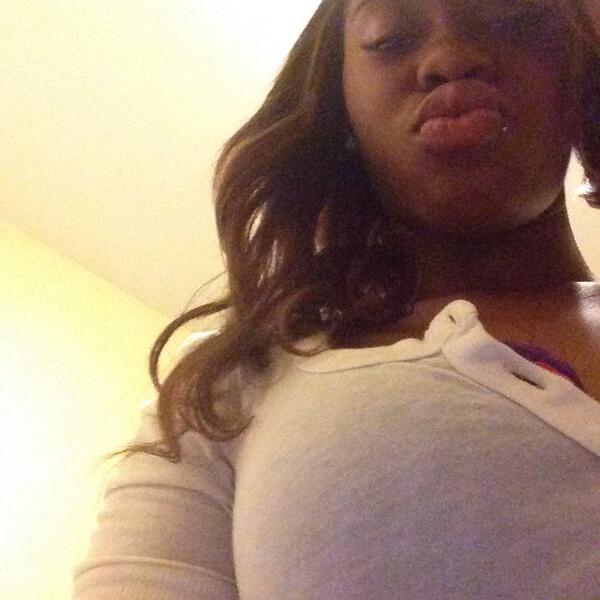 Chickythatchick's tweet image. Old but new✔️✔️👌