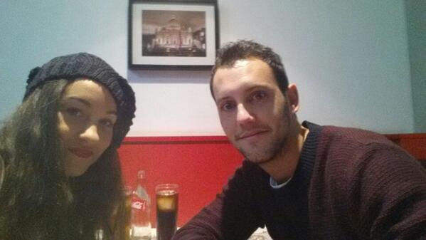 Martadetroya's tweet photo. Con mi gordito de cenita http://t.co/3ruip24EhF