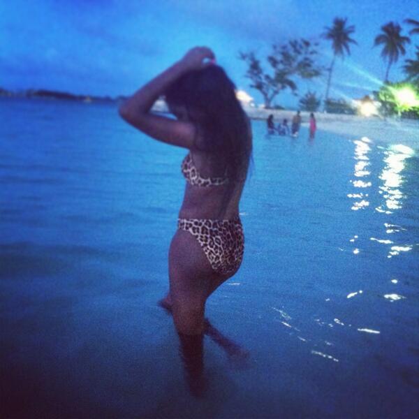 keepitBRIef_'s tweet image. #2k13memories Bahamas Cruise 🌺