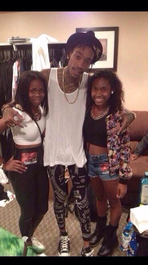 BcyW9UeCQAArJUx.jpg:large