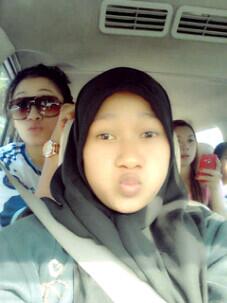 ayunendut's tweet photo. Waktu na jalan" http://t.co/TJzSdj1sh1