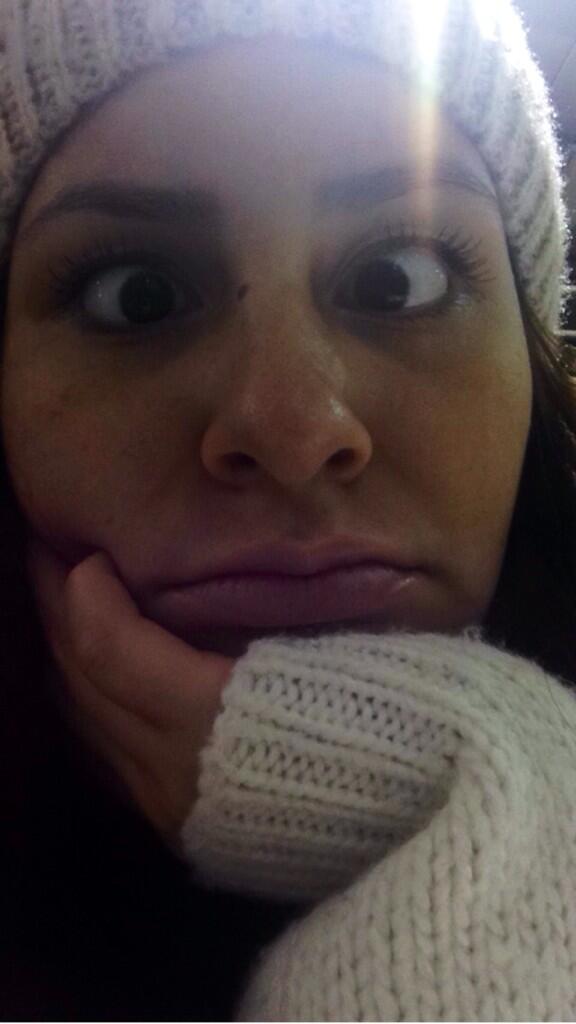 mgfohunnid's tweet image. #livetweet #killmeh