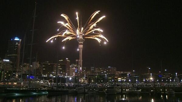 Arrival of 2014 marked with new year celebrations in Auckland, New Zealand bbc.in/1gjgM4A #NYE