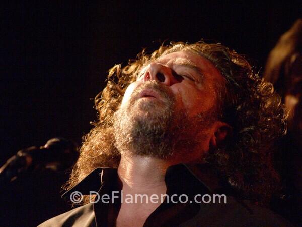 Chemillaa_and16's tweet photo. Fallece Juan Moneo 'El Torta' jerez está de luto para mi uno de los más puros del flamenco, un gran maestro! http://t.co/VTAdljpV4E