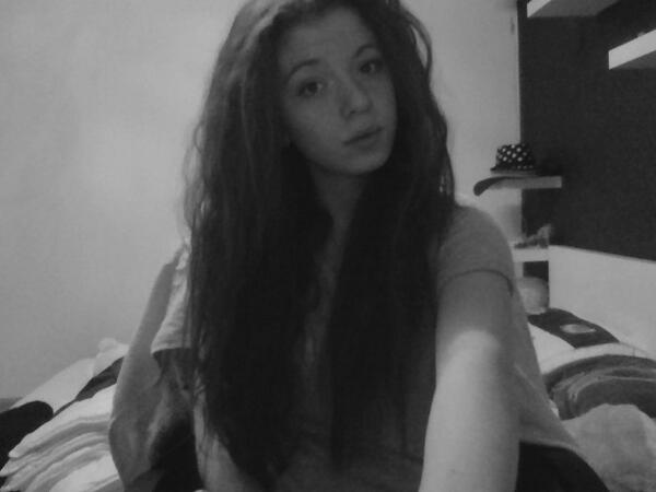 Conniedh's tweet image. 