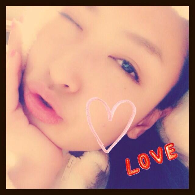 みなさま♡2013年も大変お世話になりました！！来年もどうぞ宜しくお願いします( &acute; ▽ ` )ﾉよいお年を♡ http://t.co/LjrcsKuXDs