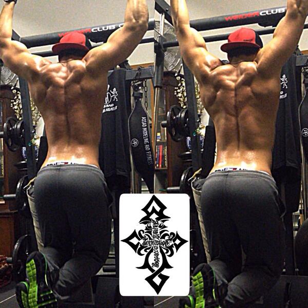 habibihousepod's tweet image. RT if you are a tatted #fittie or want a tattoo! 😁 #backslip 

@wearefitfam #fitfam #fitness #progress
