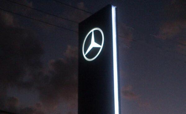 StarHausCPO's tweet photo. Las verdaderas estrellas solo brillan en Star Haus, solo con Star Class CPO @MercedesBenzMx @MB_StarHaus http://t.co/T7anXzjg3s