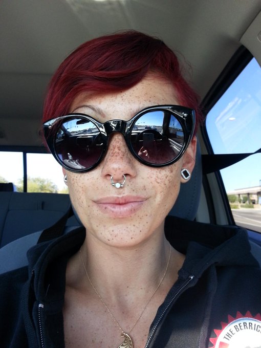 Day two... feeling good just weird to clean.. lol http://t.co/jclXQIHSDb<a href="/tag/elvisthefrenchie"class="tags"><span>#elvisthefrenchie</span></a>