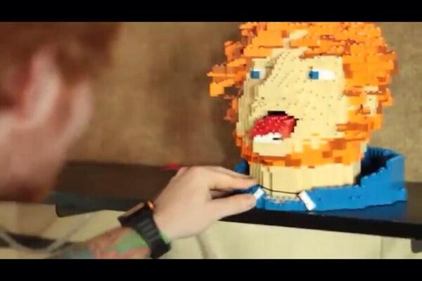 sixthstreet_'s tweet image. Ed is so lego talented lol