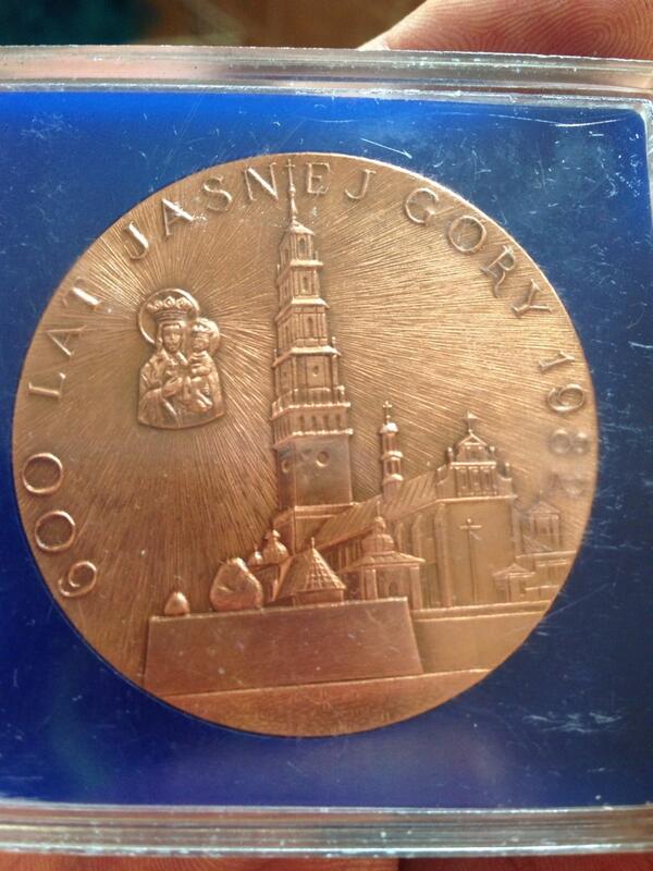 Can-Anybody-Help-Me-Identify-This-Pope-Coin-?