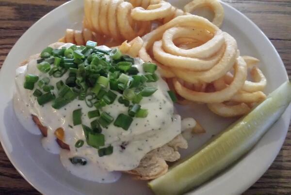 Goldbergs's tweet photo. Wild Ranch Burger: Perfect prep for another @gocreighton victory.  #gojays http://t.co/opbJeWVNz7