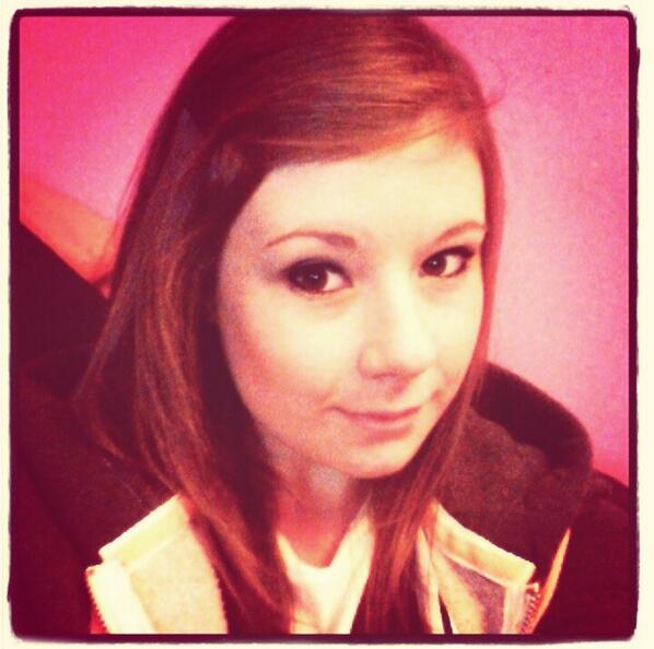 Hana105's tweet photo. Missing @Wiseman_14's superdry hoodie #cold #superdry #boyfriend http://t.co/khS6cfwde0