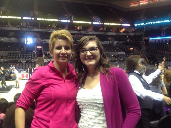 Court-side for warm-up at the Spurs game! Woo! #chosen
