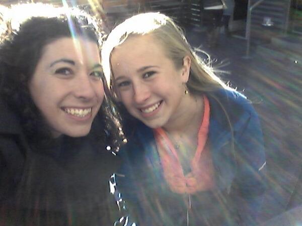 sasmoonbeam's tweet photo. Watching the game at the Tavern at Downtown! #tavernlovesco http://t.co/DTcmpxCoZ3