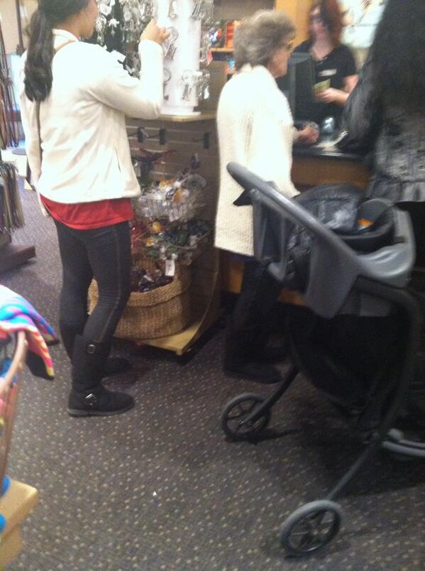 mrskaylejackson's tweet image. Matching with this cute grandma today👵😂 #samepants #whitejacket #blackboots