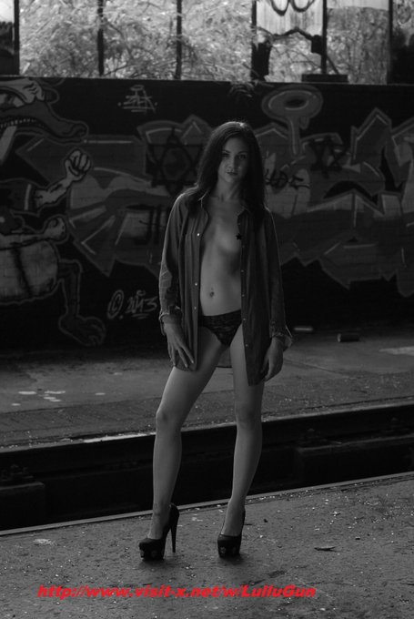 so sp&auml;t jetzt gehts ab ins Bett schlaft&amp;tr&auml;umt s&uuml;&szlig; daf&uuml;r auch ein Bildchen *g* bei Facebook https://t<a href="/tag/girls"class="tags"><span>#girls</span></a><a href="/tag/shooting"class="tags"><span>#shooting</span></a><a href="/tag/live"class="tags"><span>#live</span></a><a href="/tag/porn"class="tags"><span>#porn</span></a><a href="/tag/camera"class="tags"><span>#camera</span></a><a href="/tag/xxx"class="tags"><span>#xxx</span></a><a href="/tag/erotic"class="tags"><span>#erotic</span></a>