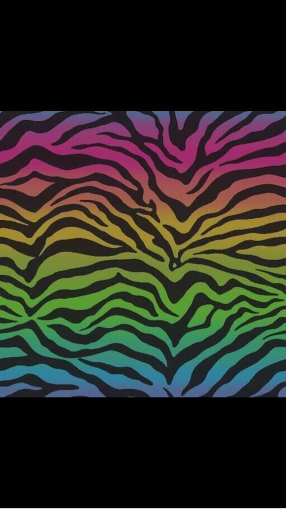 Siluxboo's tweet photo. SPECTRUM GHOST CAMO GIVEAWAY
ROUND FOUR
 RT TO ENTRR MUST BE FOLLOWING me &amp; @evandoe19  
choosing @ 120 RT's http://t.co/uYU2llLfCd
