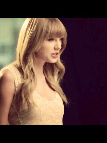 OldiSwift's tweet image. Taylor Alison Swift ! ! ! @taylorswift13