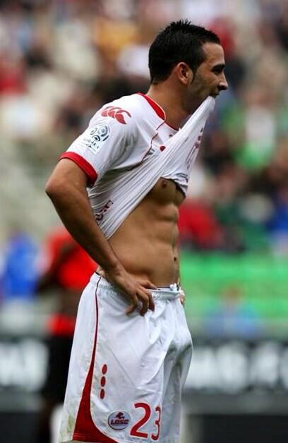 bulgespotter 👀 on Twitter: "I never used to like football until I