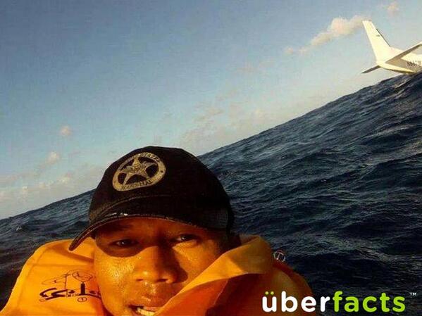 This man (Ferdinand Puentes) survived a plane crash, and managed to take the most epic selfie ever.