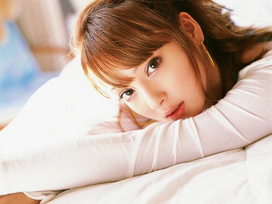 なりたい顔no 1 佐々木希のメイク術 愛用コスメや美容法も 美act