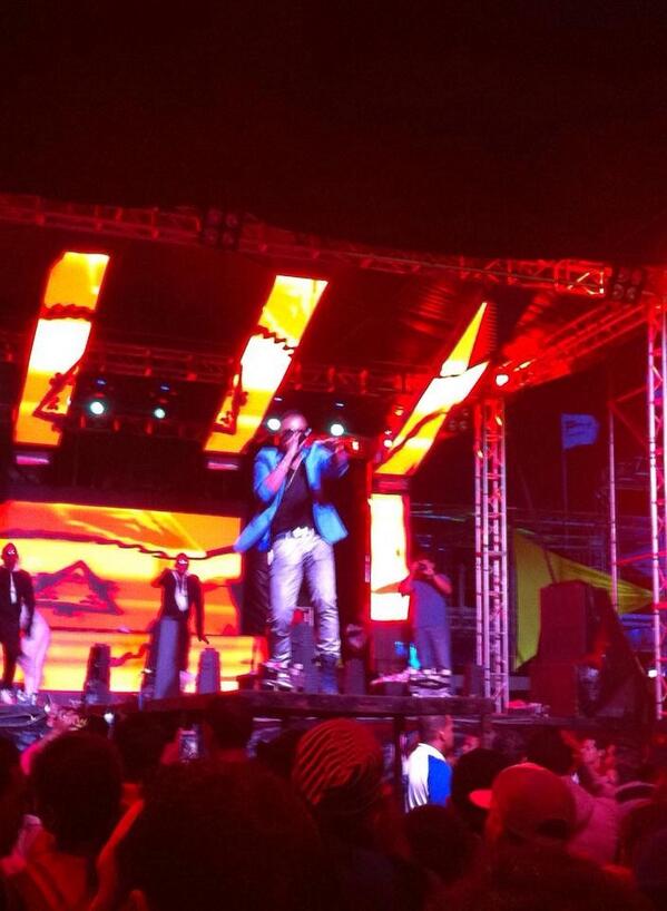 Ksimiti tweet picture