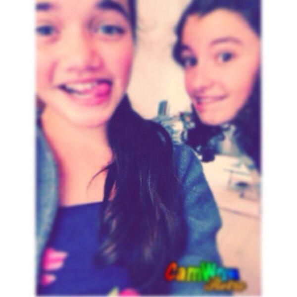 xvanmimi's tweet photo. Bby🙋💕🌸 @annabrinkmann_ http://t.co/7xhfQlkJOg