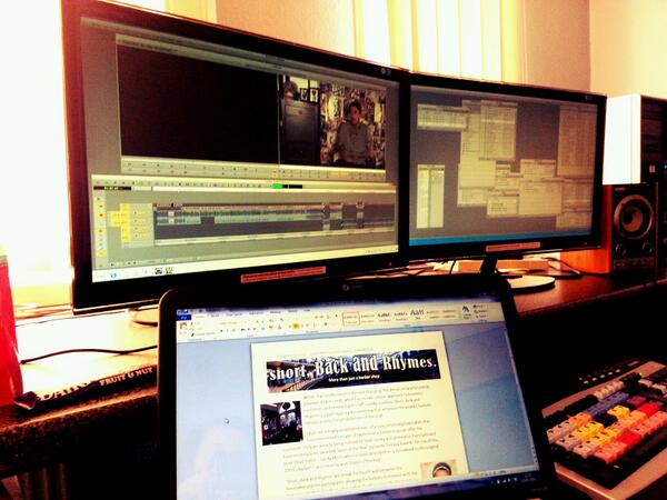 ShortBackRhymes's tweet photo. It is coming together nicely. Not long to the hand in date. Cant wait to show you all the finished product :) http://t.co/IYuOD5VpP7