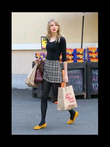 OldiSwift's tweet image. Taylor Alison Swift ! ! ! ! @taylorswift13  . Taylor Swift . !!!