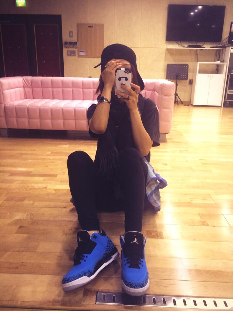 Bd2XECRCEAAMwoU.jpg:large