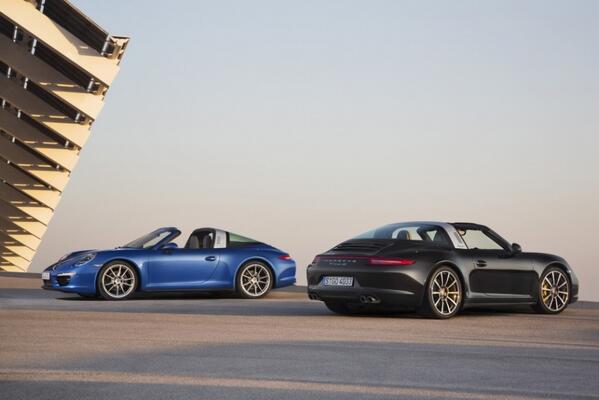 RSMagPorsche's tweet photo. Première image officielle de la nouvelle #Porsche 991 Targa ! #Porsche911 #Porsche991 #Targa #Détroit http://t.co/wBLRiAnykU