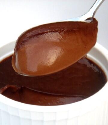 Chocolate_10ve's tweet photo. はい、あーん

#チョコプリン祭り http://t.co/JgaQ2M8VbG