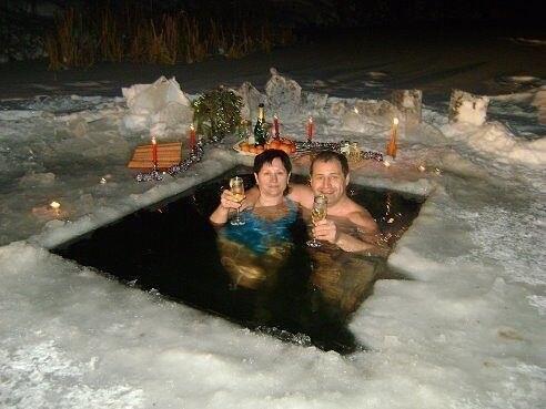 Steel_web's tweet image. Россия посылает лучи сочувствия страдающим от холода и снегопадов североамериканцам)