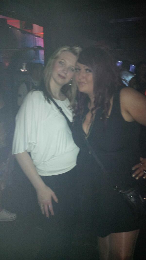 AmeyLaurenBritt's tweet image. #nye #randomconcept