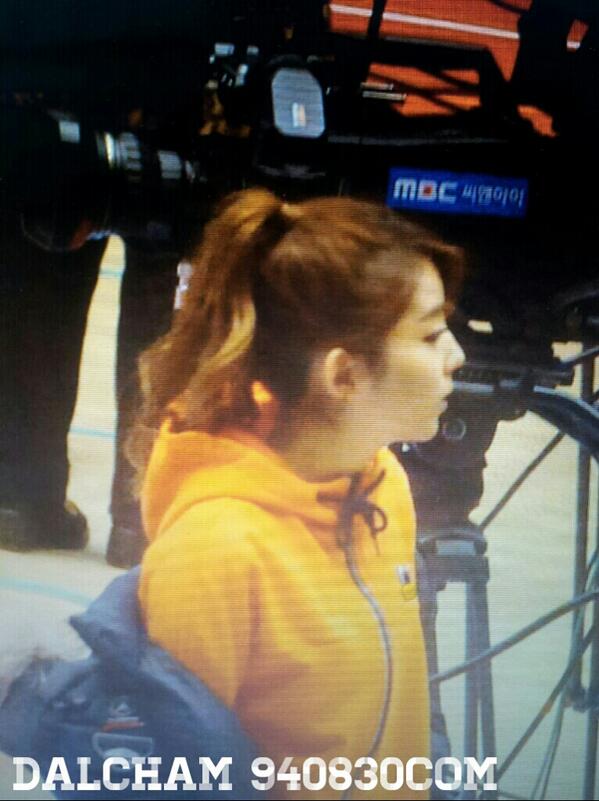 reunseong's tweet photo. 940830com Jan 13 [ 140113 아육대 직찍 프리뷰 ]★ 소혀니( @4M_kkwonsso ).. 시크한 소혀니의 옆모습 봐요 ㅠㅅㅠ 분위기가!!흡흡!! http://t.co/t3C80da5zM