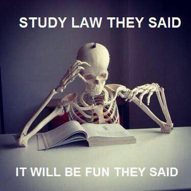 Juristanloqcido's tweet photo. Study Law... http://t.co/stq69SkE3I