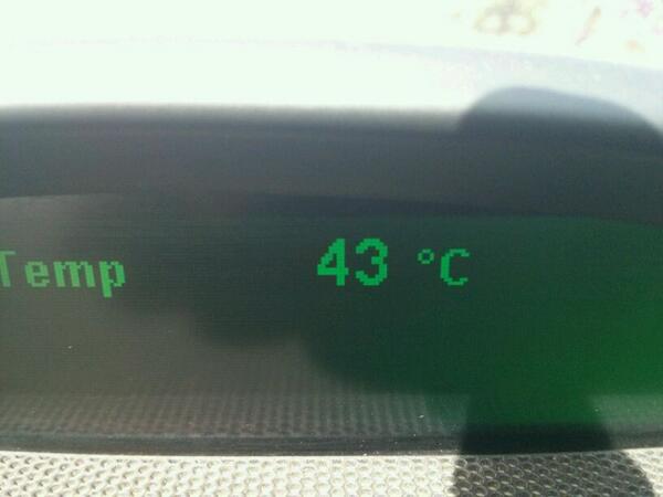 chispadav's tweet photo. Pues parece q hace calor #senegal http://t.co/P7Ei0OHUyq