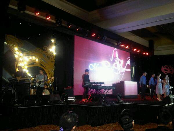 Tonight... TenT Music Project W/ BE3 event DBS Annual staff party at Ballroom Ritzcarlton Hotel.. #Sikat Brur...