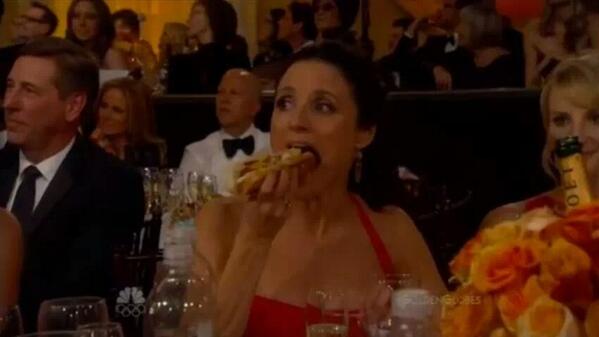 OverBite3's tweet image. Also at #GoldenGlobes they like to #eat hard! Overbite, join the challenge!!