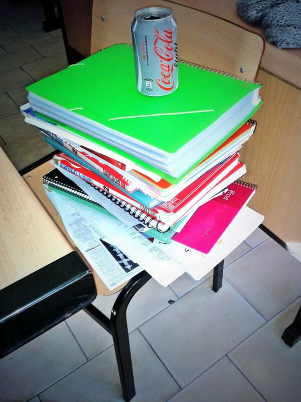 solete_bj's tweet photo. Esto es orden @meri_luna http://t.co/tdfSY2VcTG