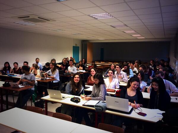 FrancoisCarbo's tweet image. Clin d'œil à mes étudiant-e-s de #Com2 de l'IUT de l'@UT3PaulSabatier #compolitique #promo2014